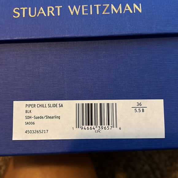 Stuart Weitzman - Picture 4 of 12